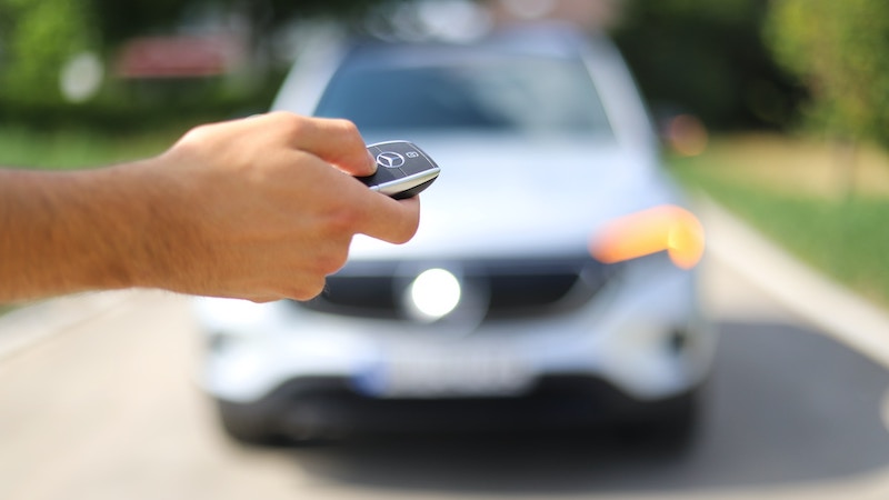 Mercedes elbil elektrisk zap