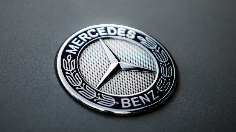 Mercedes EQE logo